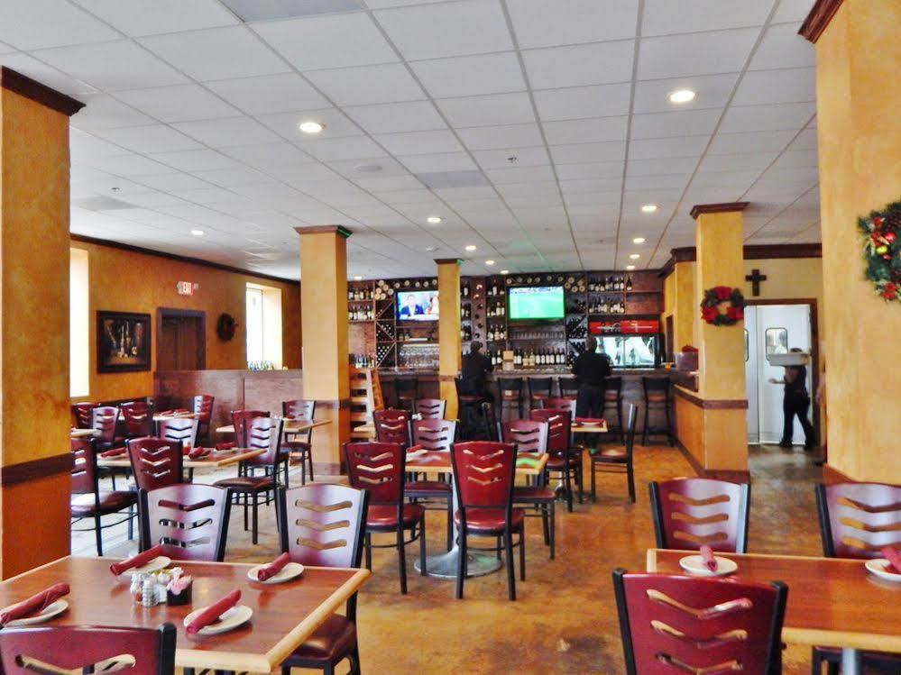 The Dilworth Inn Gonzales ภายนอก รูปภาพ