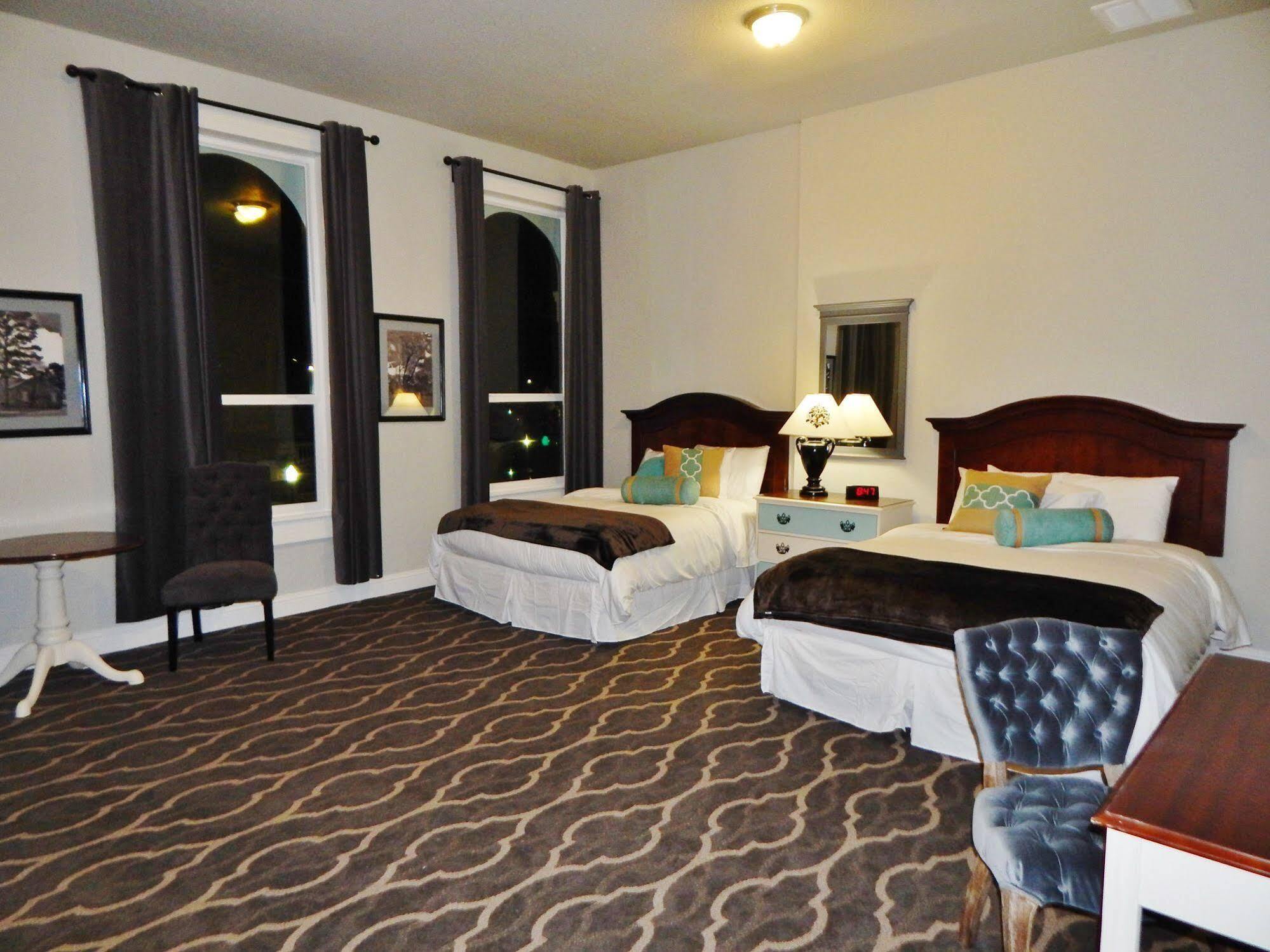 The Dilworth Inn Gonzales ภายนอก รูปภาพ